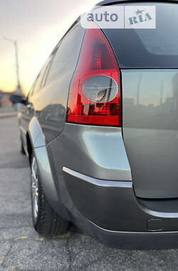 Универсал Renault Megane 2005 в 