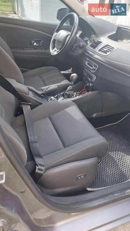 Универсал Renault Megane 2013 в Черновцах фото 5 Универсал Renault Megane 2013 в Черновцах