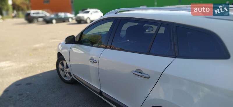 Универсал Renault Megane 2011 в Ровно фото 11 Универсал Renault Megane 2011 в Ровно