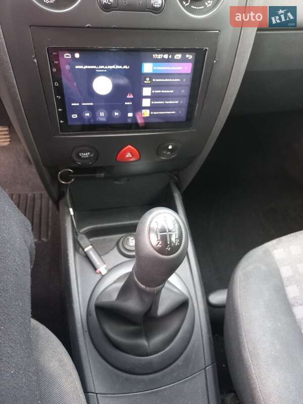 Седан Renault Megane 2008 в Теофіполі