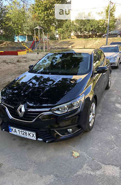 Хэтчбек Renault Megane 2016 в Киеве