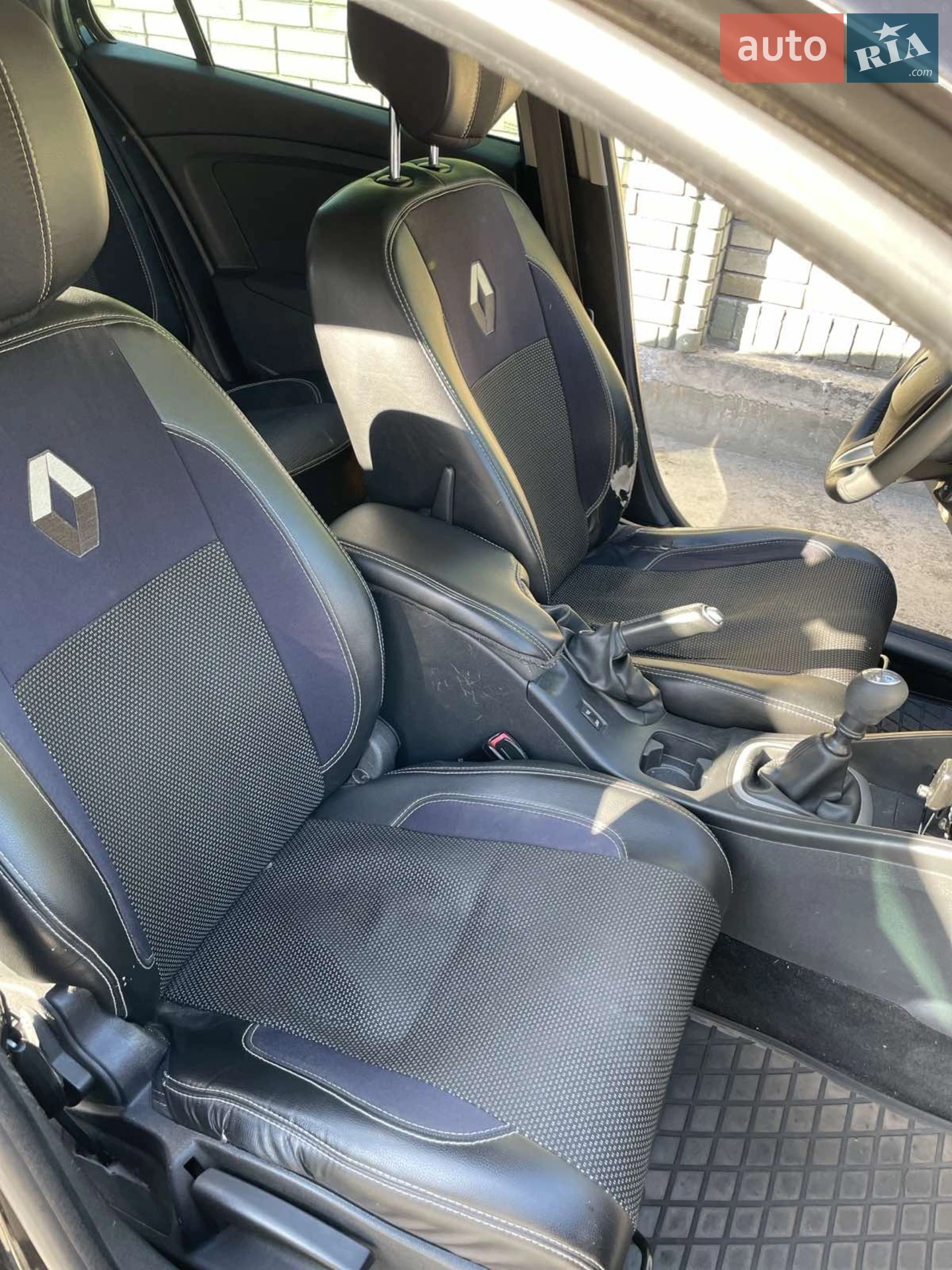 2010 Renault Megane - мініатюра 10