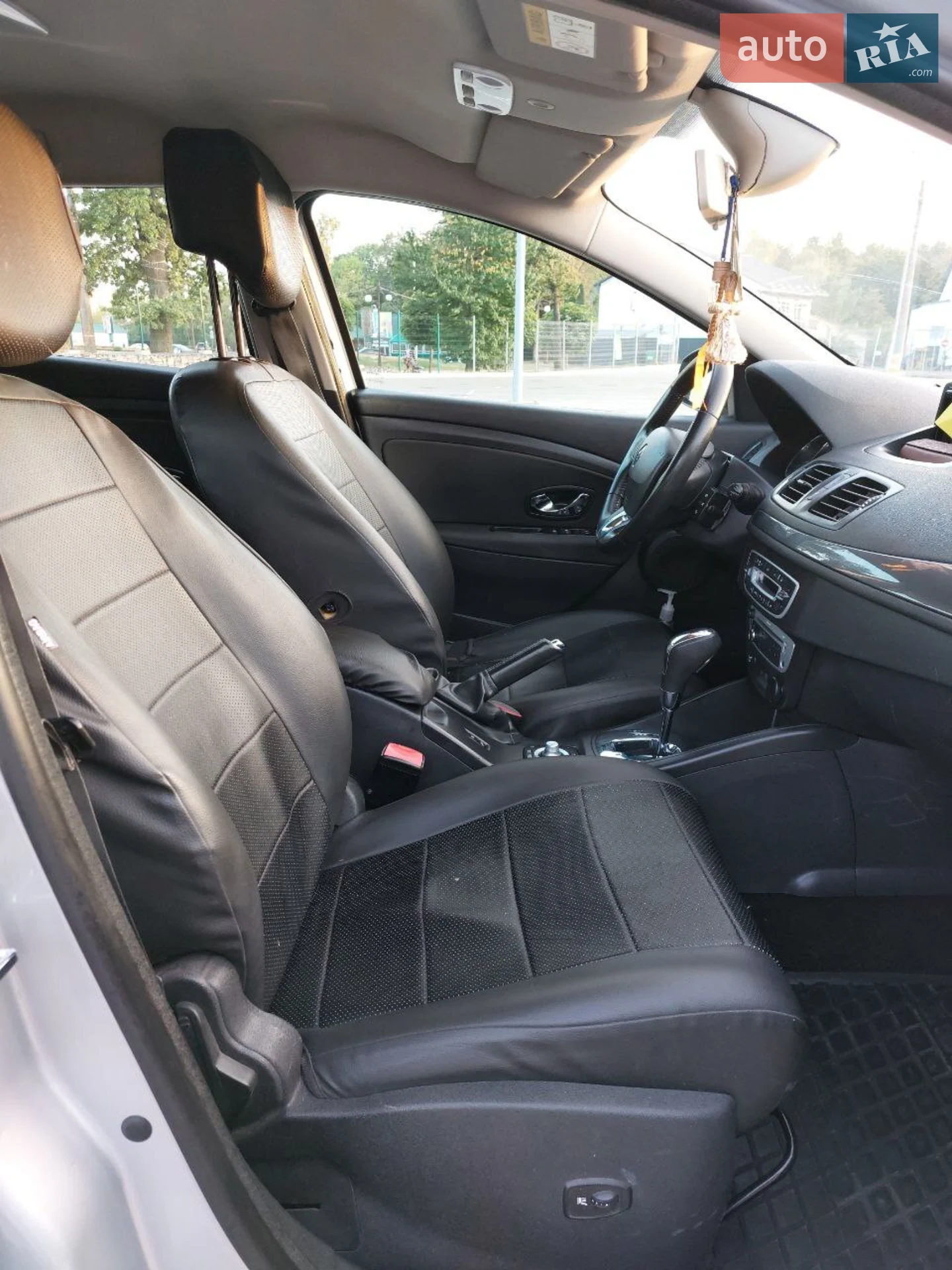 2015 Renault Megane - мініатюра 20
