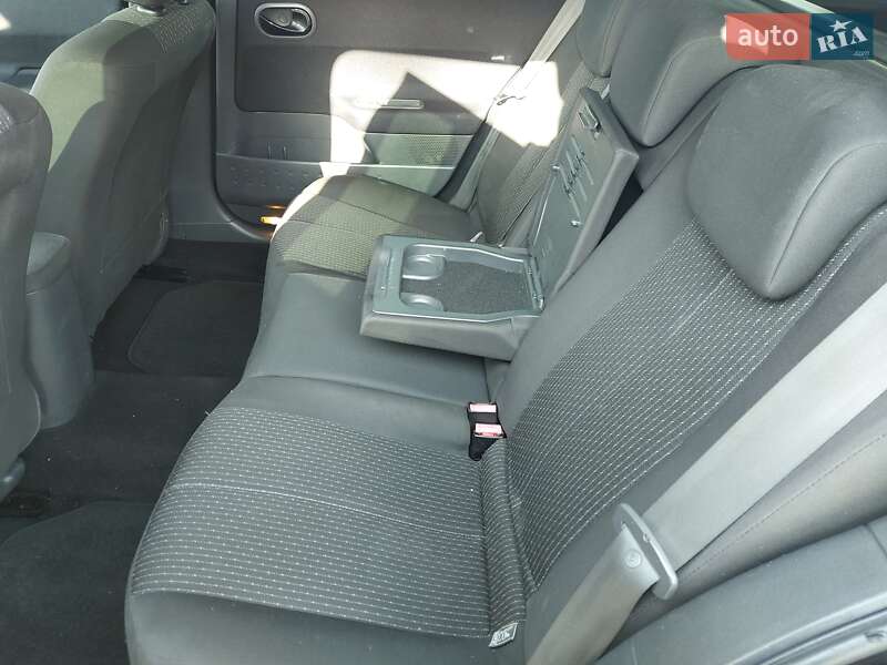 Універсал Renault Megane 2004 в Первомайську