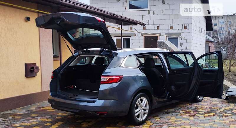 Универсал Renault Megane 2016 в Мироновке