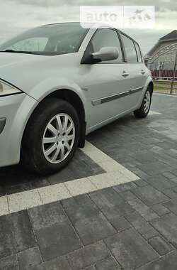 Хэтчбек Renault Megane 2005 в Калуше