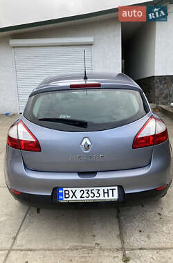 Хэтчбек Renault Megane 2008 в 