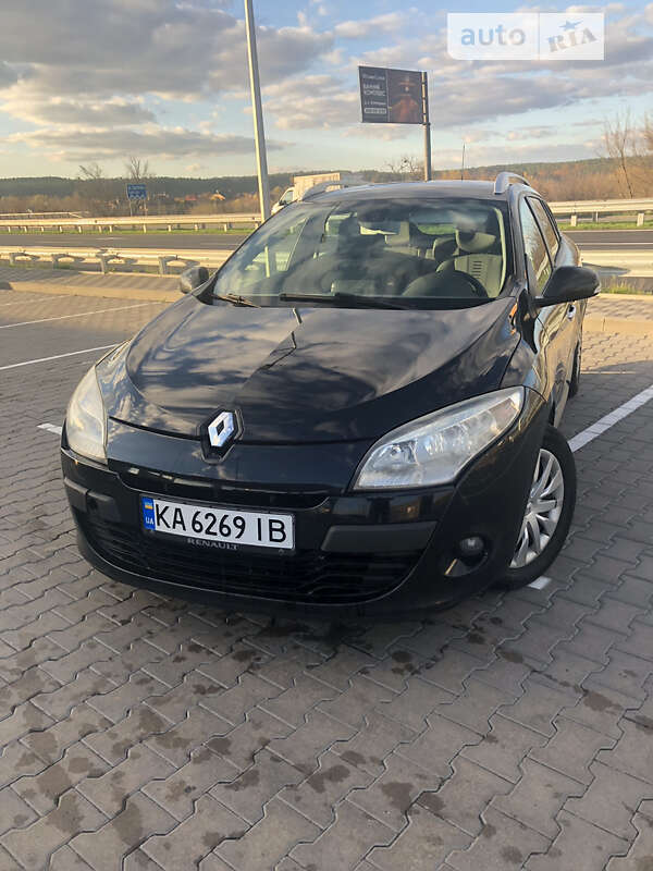 Универсал Renault Megane 2010 в Киеве