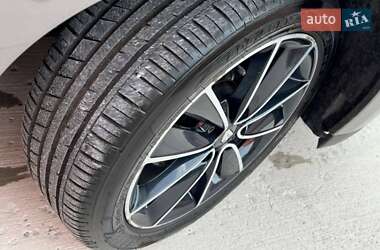 Хетчбек Renault Megane 2013 в 