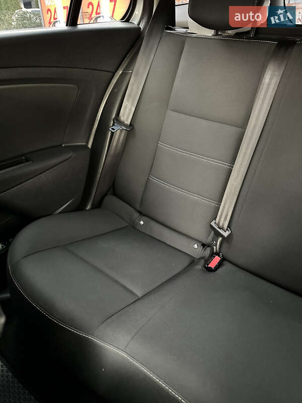 Универсал Renault Megane 2014 в Николаеве фото 28 Универсал Renault Megane 2014 в Николаеве