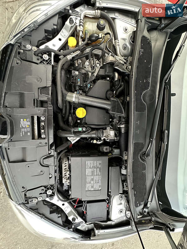 Универсал Renault Megane 2014 в Николаеве фото 65 Универсал Renault Megane 2014 в Николаеве