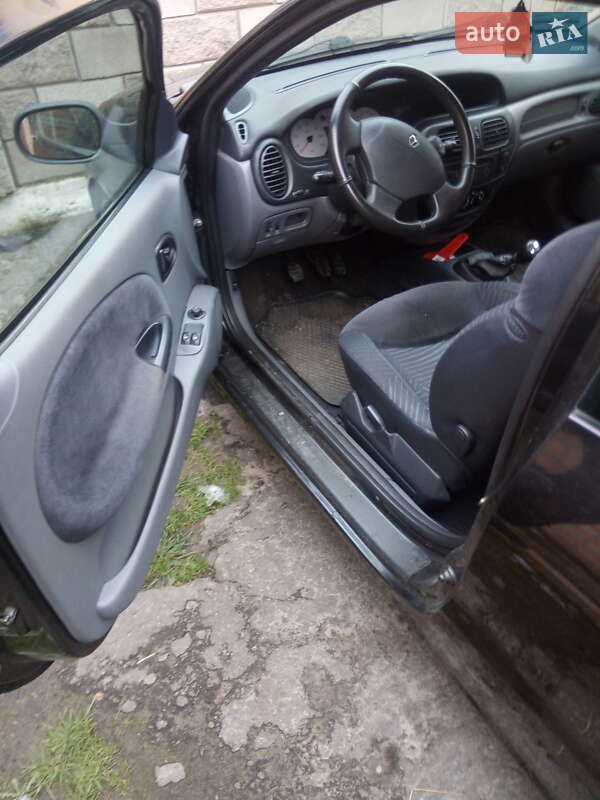 Купе Renault Megane 2001 в Луцьку