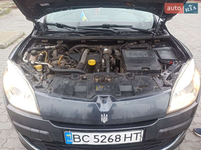 Универсал Renault Megane 2010 в Львове фото 12 Универсал Renault Megane 2010 в Львове