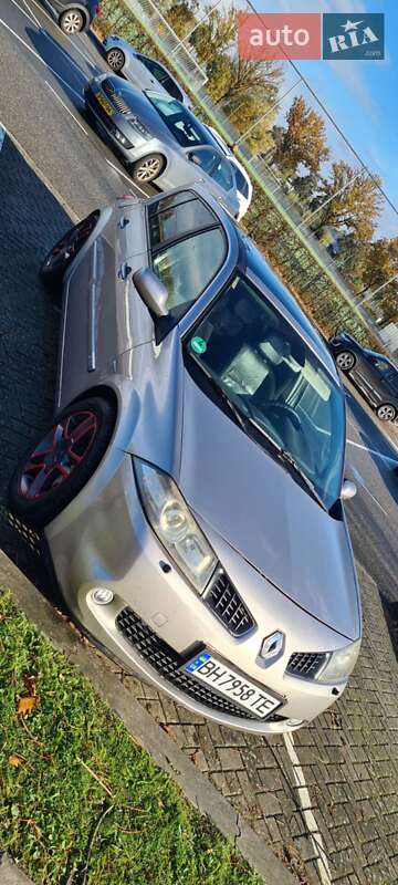 Хэтчбек Renault Megane 2006 в Захарьевке фото 2 Хэтчбек Renault Megane 2006 в Захарьевке