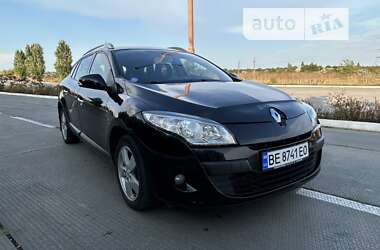 Універсал Renault Megane 2011 в Новій Одесі