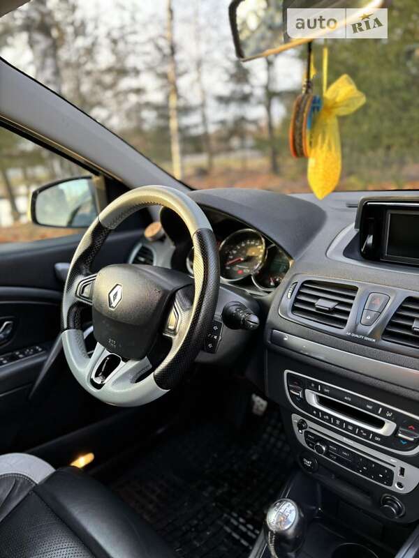 Универсал Renault Megane 2012 в Коростене