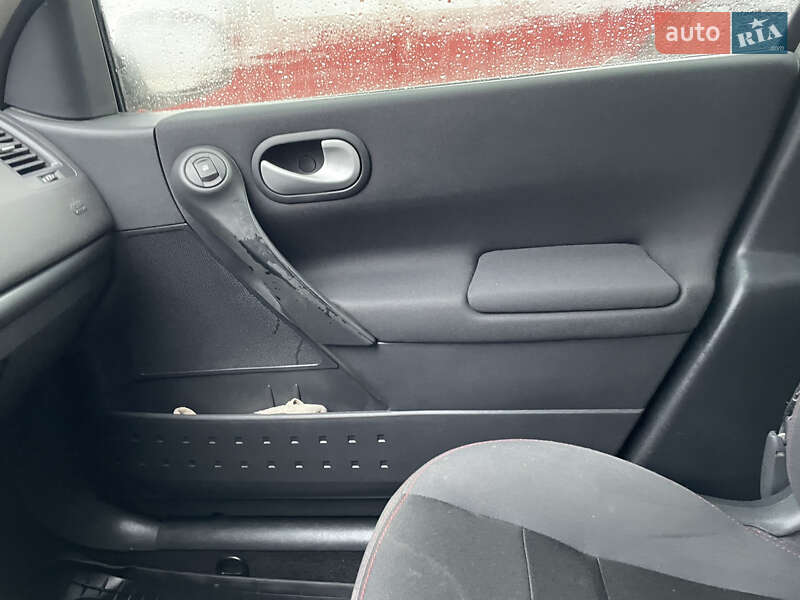 Седан Renault Megane 2007 в Кременце фото 5 Седан Renault Megane 2007 в Кременце