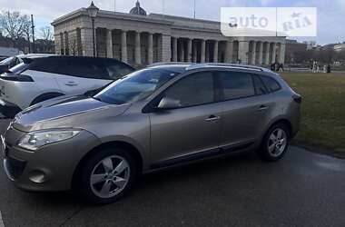 Универсал Renault Megane 2010 в Ахтырке