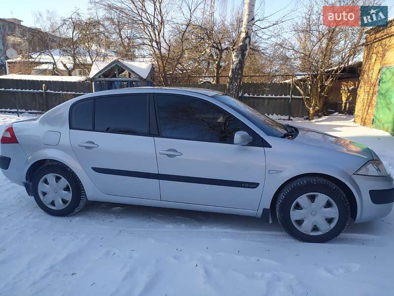 Седан Renault Megane 2006 в Белополье