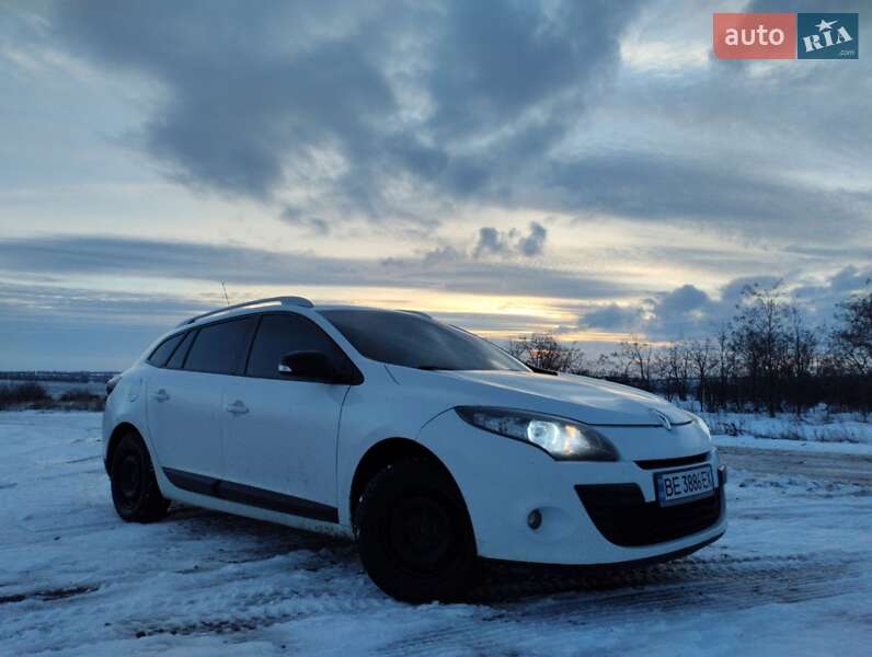 Универсал Renault Megane 2011 в Братском