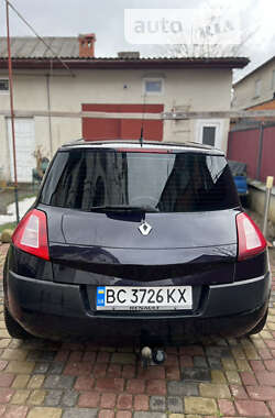 Хетчбек Renault Megane 2004 в Самборі