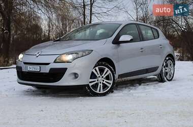 Хетчбек Renault Megane 2012 в 