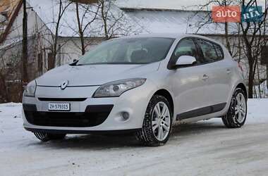 Хетчбек Renault Megane 2012 в 