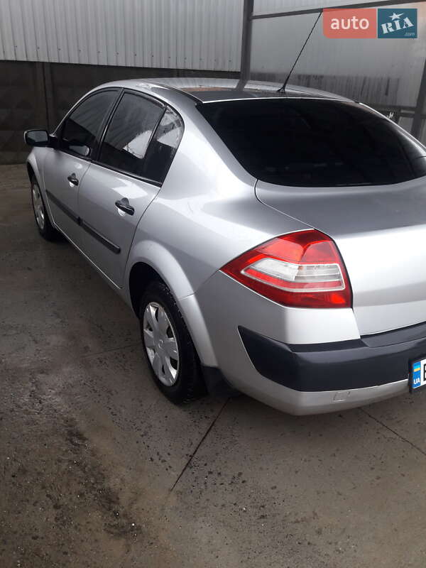 Седан Renault Megane 2008 в Теофіполі