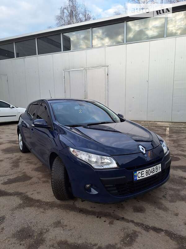 Хэтчбек Renault Megane 2011 в Черновцах