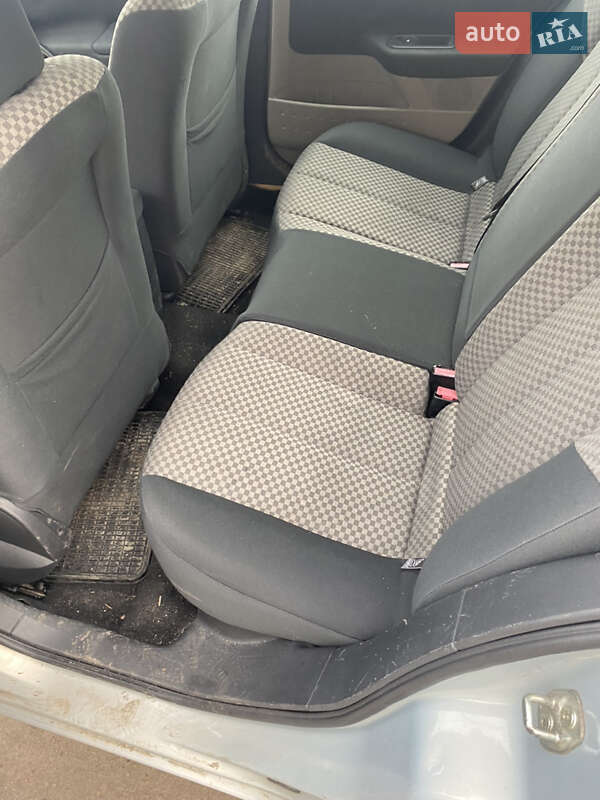 Хэтчбек Renault Megane 2004 в Черкассах фото 13 Хэтчбек Renault Megane 2004 в Черкассах