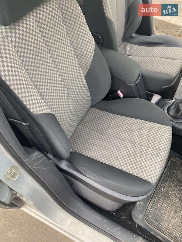 Хэтчбек Renault Megane 2004 в Черкассах фото 18 Хэтчбек Renault Megane 2004 в Черкассах