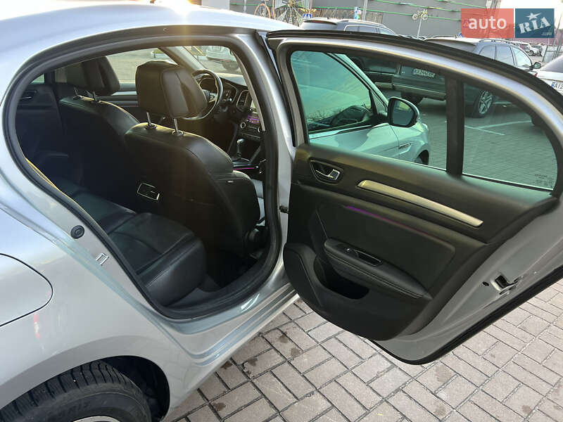 Хэтчбек Renault Megane 2017 в Киеве