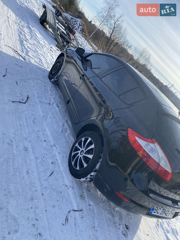 Хэтчбек Renault Megane 2012 в Старом Самборе