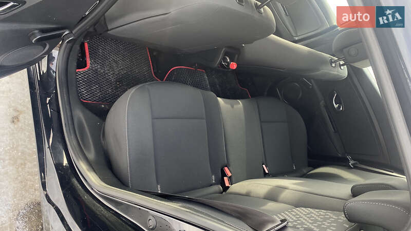 Хэтчбек Renault Megane 2012 в Старом Самборе