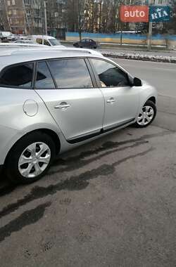 Универсал Renault Megane 2011 в 