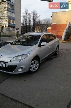 Универсал Renault Megane 2011 в 