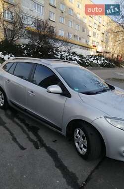 Универсал Renault Megane 2011 в 