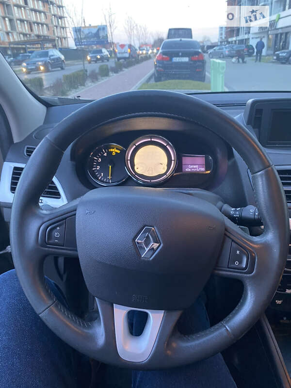 Універсал Renault Megane 2010 в Ужгороді