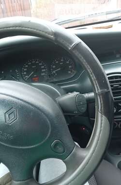 Хэтчбек Renault Megane 1997 в Снятине