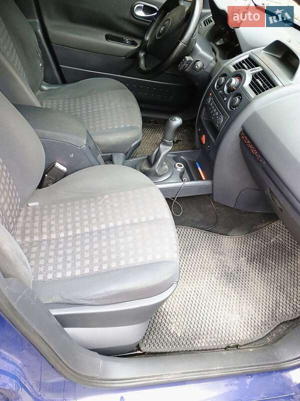 Универсал Renault Megane 2006 в Глухове