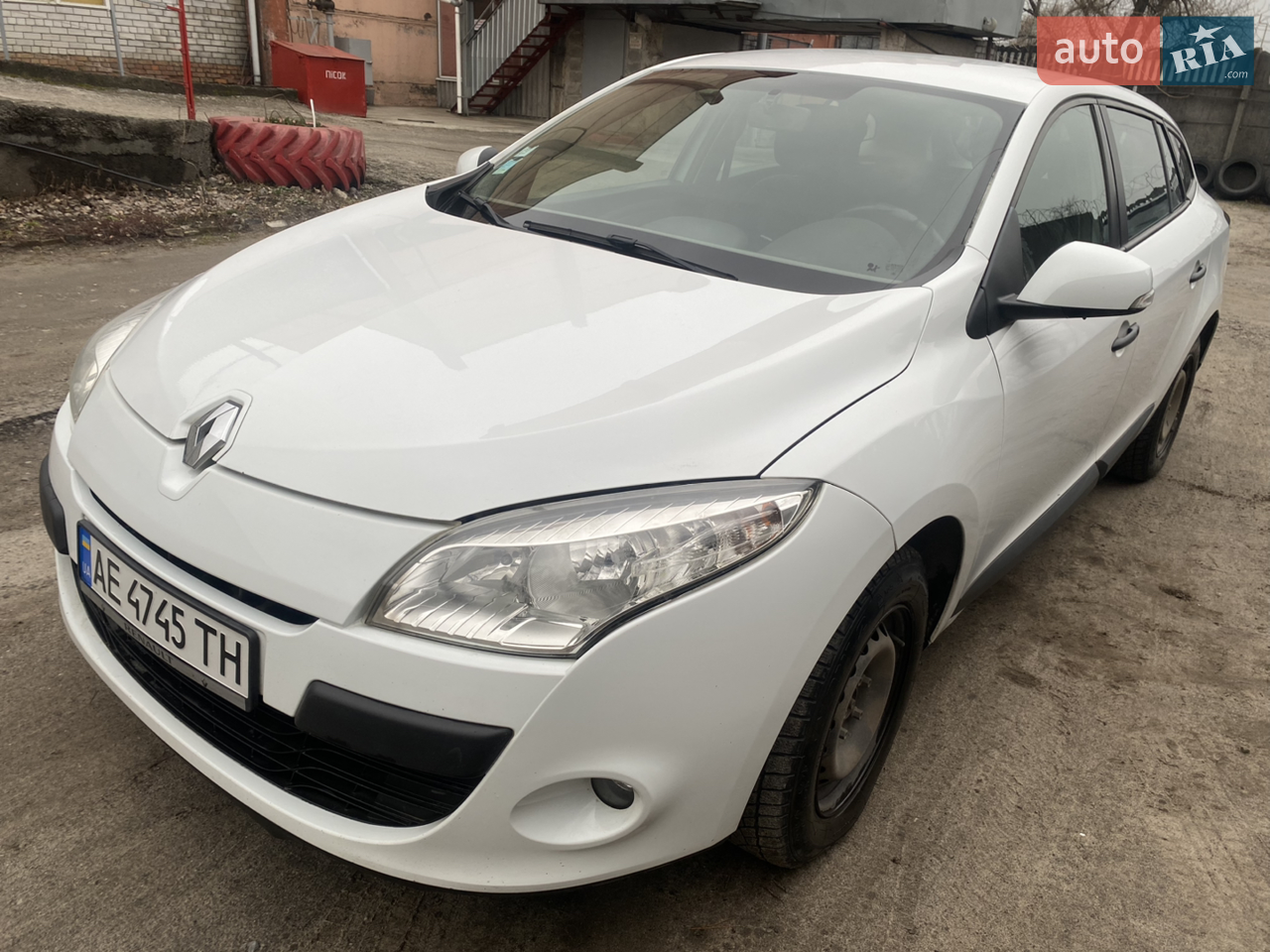 2010 Renault Megane - мініатюра 28