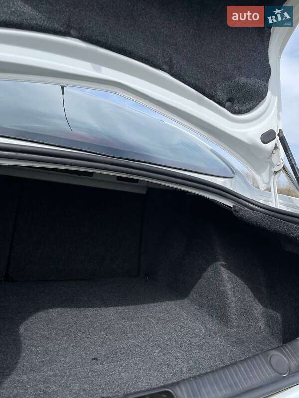 Седан Renault Megane 2008 в Дубно