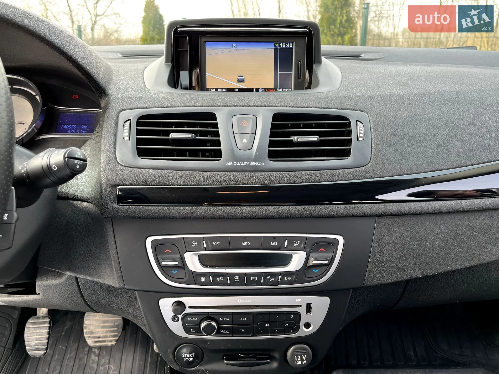 2013 Renault Megane - мініатюра 13