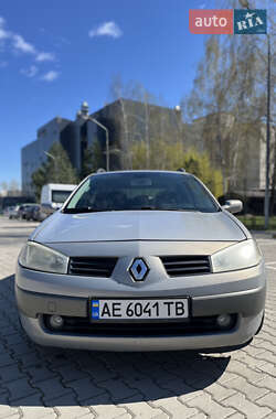 Универсал Renault Megane 2005 в Вишневом