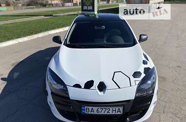 Купе Renault Megane 2011 в Малій Висці