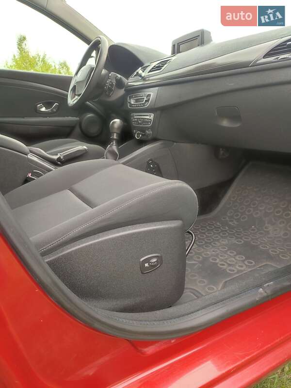 Универсал Renault Megane 2011 в Сумах фото 11 Универсал Renault Megane 2011 в Сумах