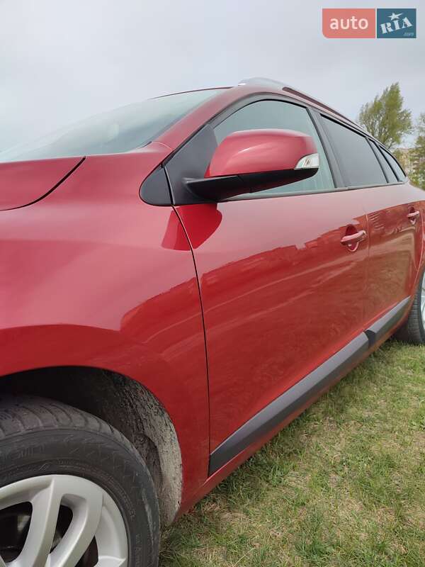 Универсал Renault Megane 2011 в Сумах фото 29 Универсал Renault Megane 2011 в Сумах