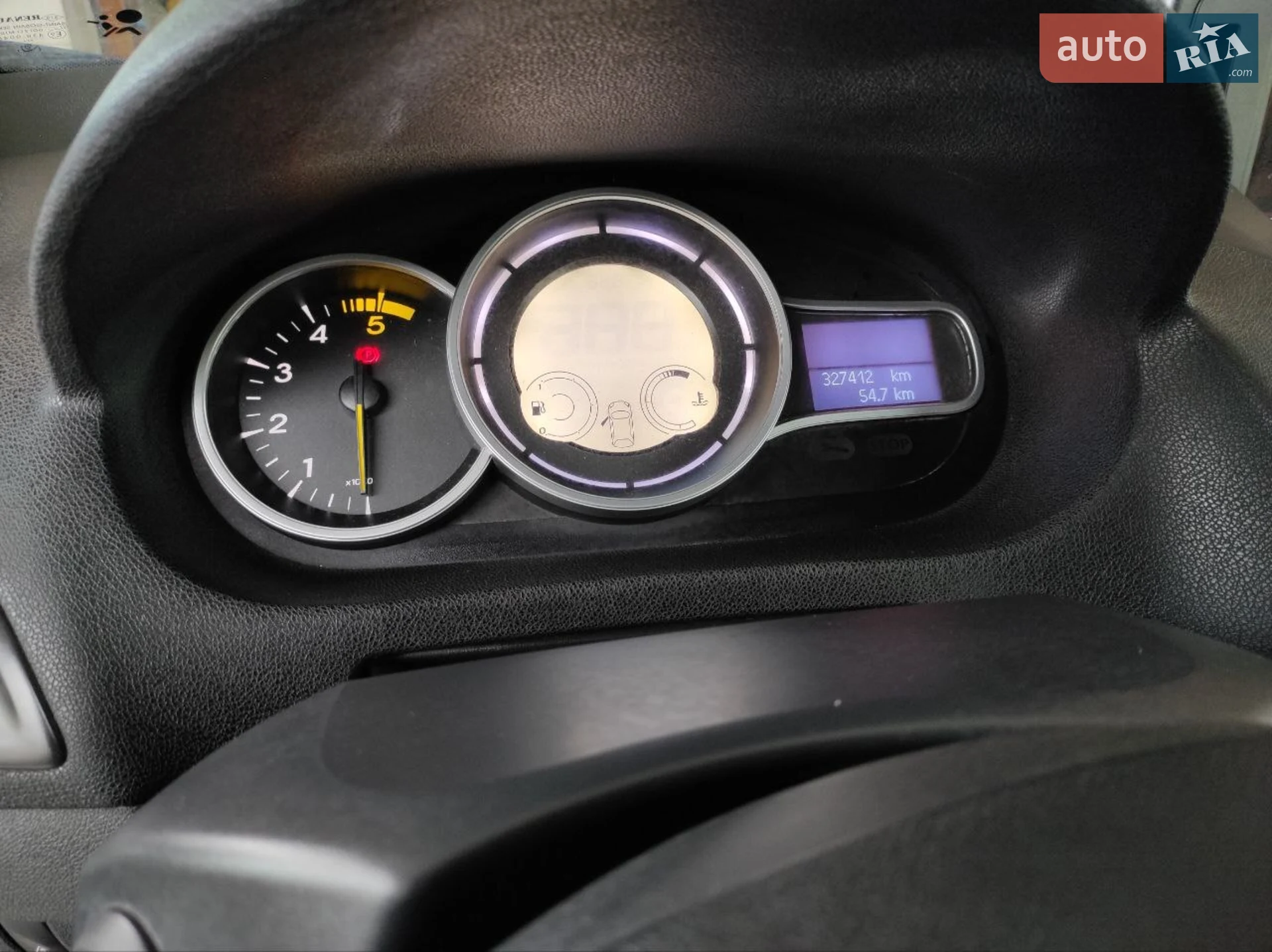 2010 Renault Megane - мініатюра 12