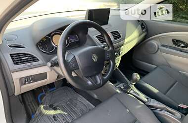 Универсал Renault Megane 2011 в 