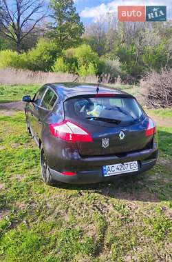 Хэтчбек Renault Megane 2009 в 